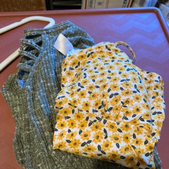 No Boundaries cardigan and tank set - Picture 15 of 15